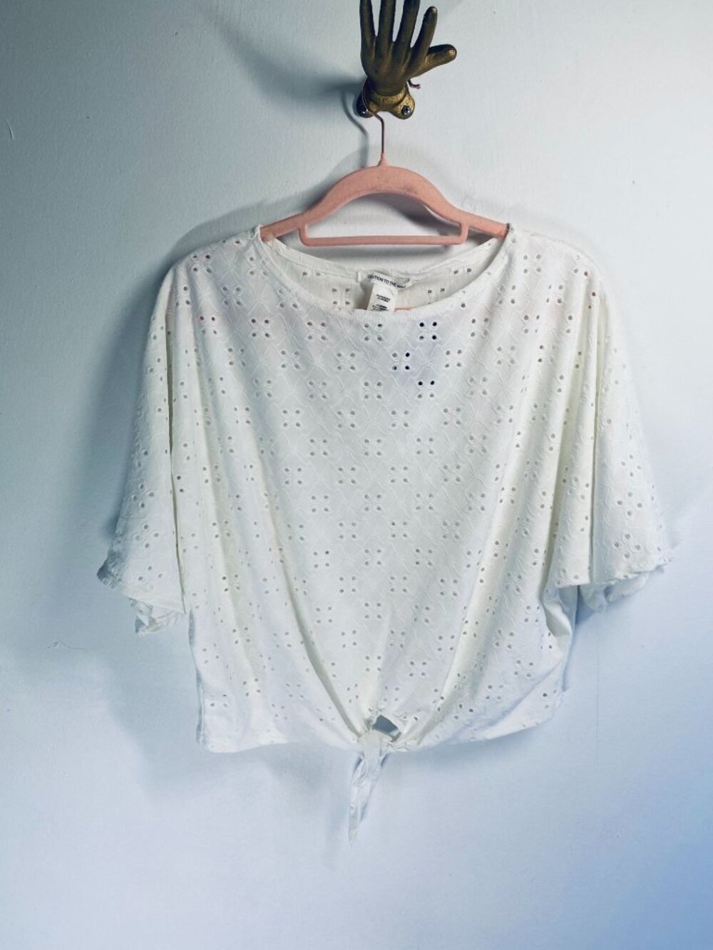 Caution To The Wind White Eyelet Tie-Front Blouse Small